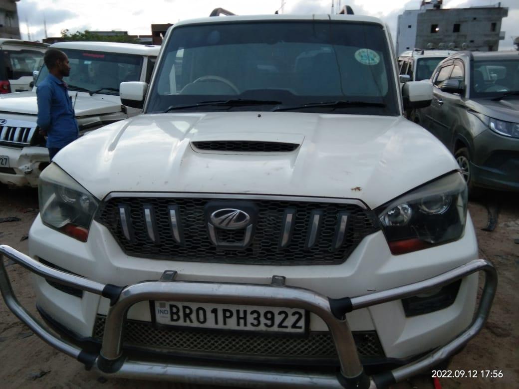 2016 महिंद्रा स्कॉर्पियो S10 2WD 2016 महिंद्रा स्कॉर्पियो S10 2WD