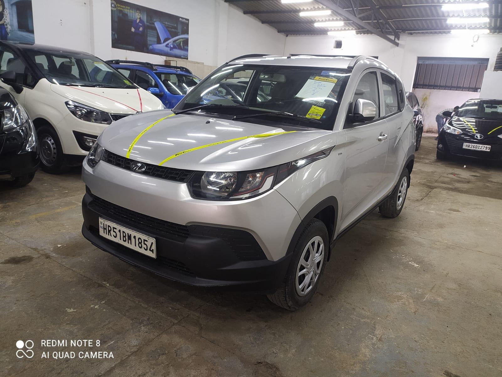 2016 महिंद्रा केयूवी 100 K4 Plus Petrol 6 Seater BS IV 2016 महिंद्रा केयूवी 100 K4 Plus Petrol 6 Seater BS IV