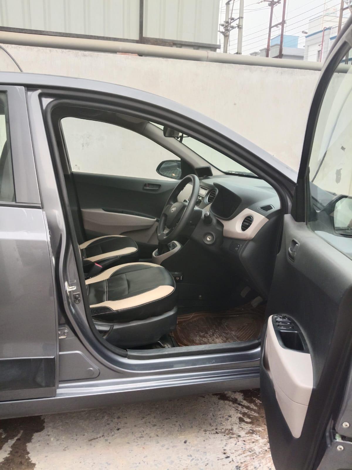 यूज़्ड 2015 ह्युंडई आई10, Noida  7 यूज़्ड 2015 ह्युंडई आई10, Noida  7