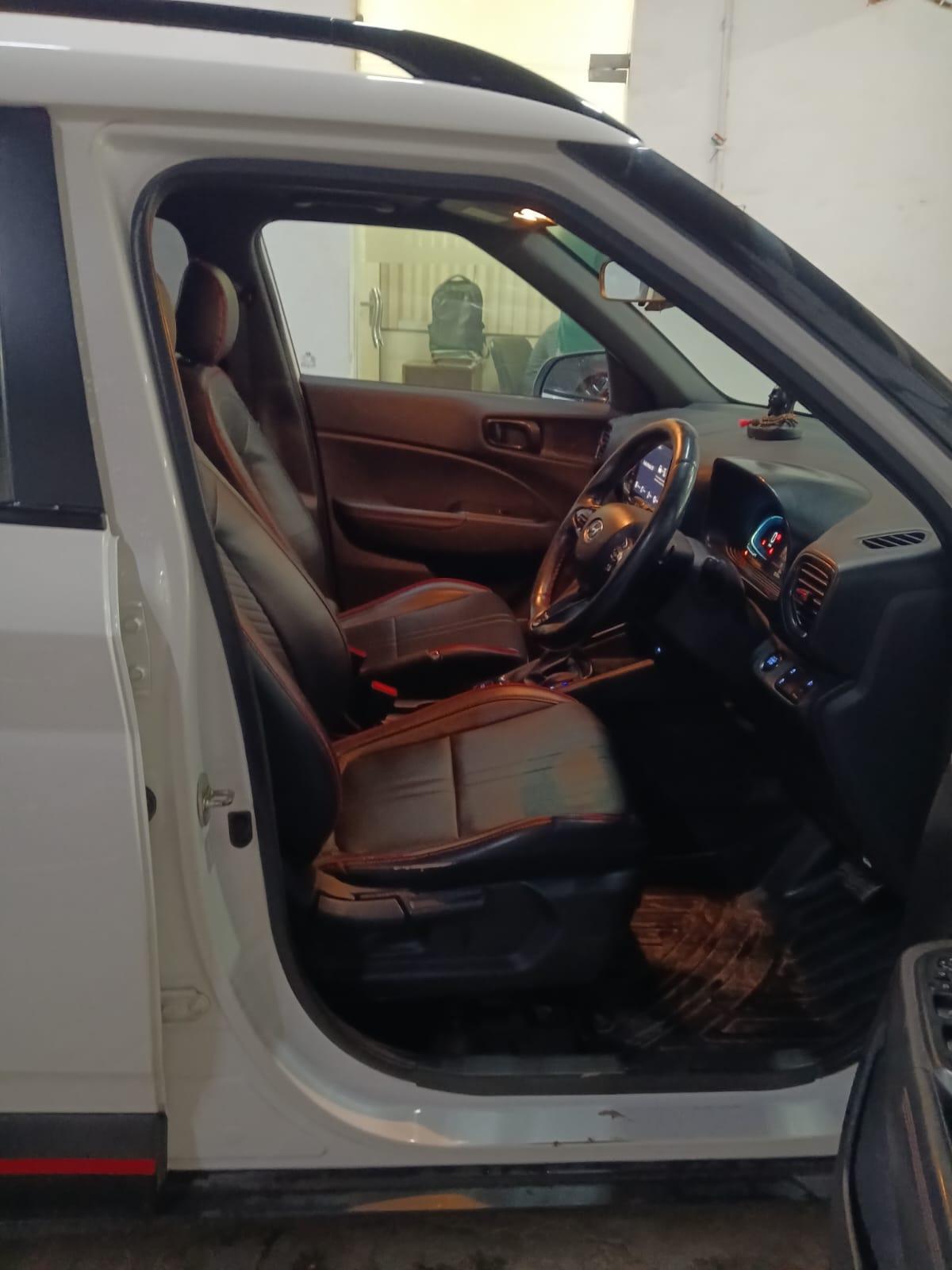 यूज़्ड 2023 ह्युंडई वेन्यू एन लाइन, Noida  3 यूज़्ड 2023 ह्युंडई वेन्यू एन लाइन, Noida  3