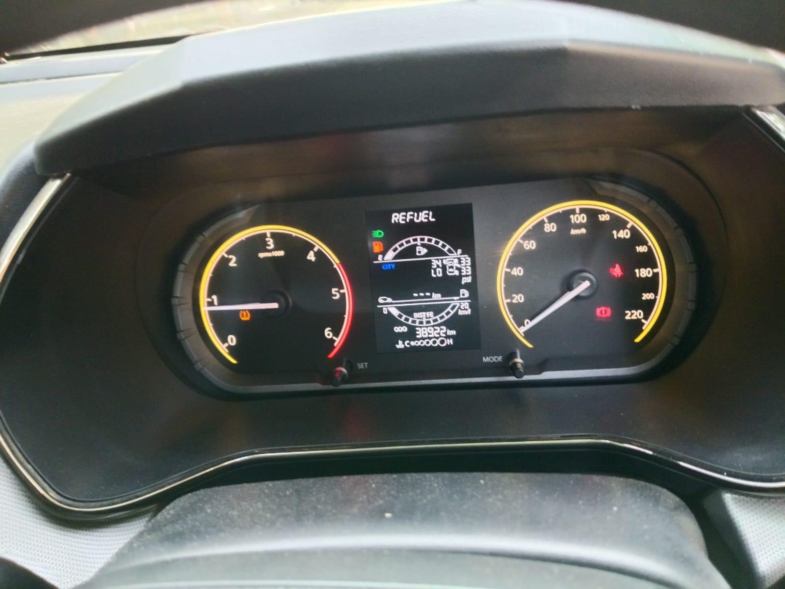 यूज़्ड 2023 टाटा सफारी, Noida  2 यूज़्ड 2023 टाटा सफारी, Noida  2