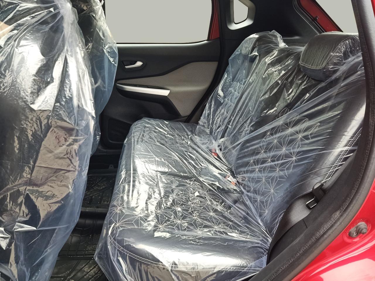 यूज़्ड 2023 निसान मैग्नाइट, Noida New Delhi 14 यूज़्ड 2023 निसान मैग्नाइट, Noida New Delhi 14