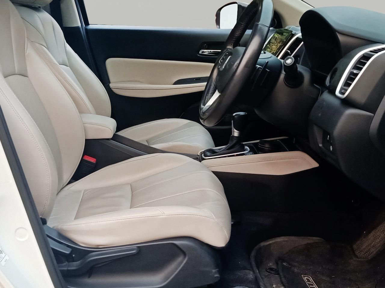 यूज़्ड 2022 होंडा सिटी, Noida New Delhi 15 यूज़्ड 2022 होंडा सिटी, Noida New Delhi 15