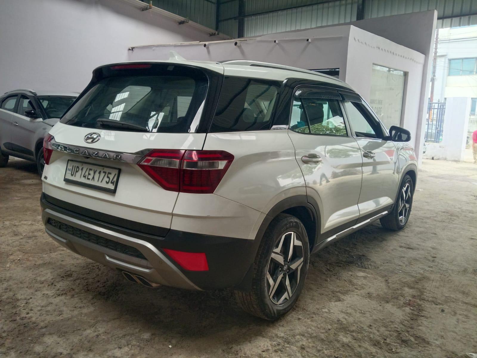 यूज़्ड 2021 ह्युंडई अल्काजार, Noida New Delhi 3 यूज़्ड 2021 ह्युंडई अल्काजार, Noida New Delhi 3