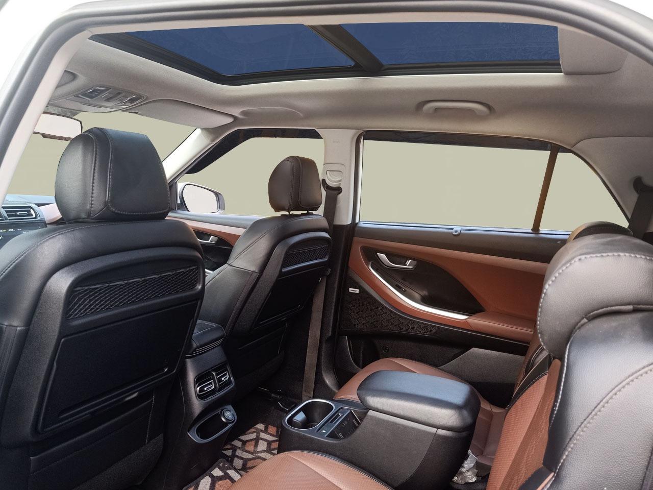 यूज़्ड 2021 ह्युंडई अल्काजार, Noida New Delhi 16 यूज़्ड 2021 ह्युंडई अल्काजार, Noida New Delhi 16