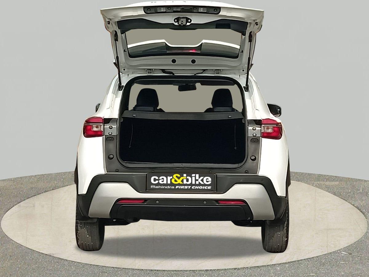 यूज़्ड 2022 निसान मैग्नाइट, Noida New Delhi 9 यूज़्ड 2022 निसान मैग्नाइट, Noida New Delhi 9