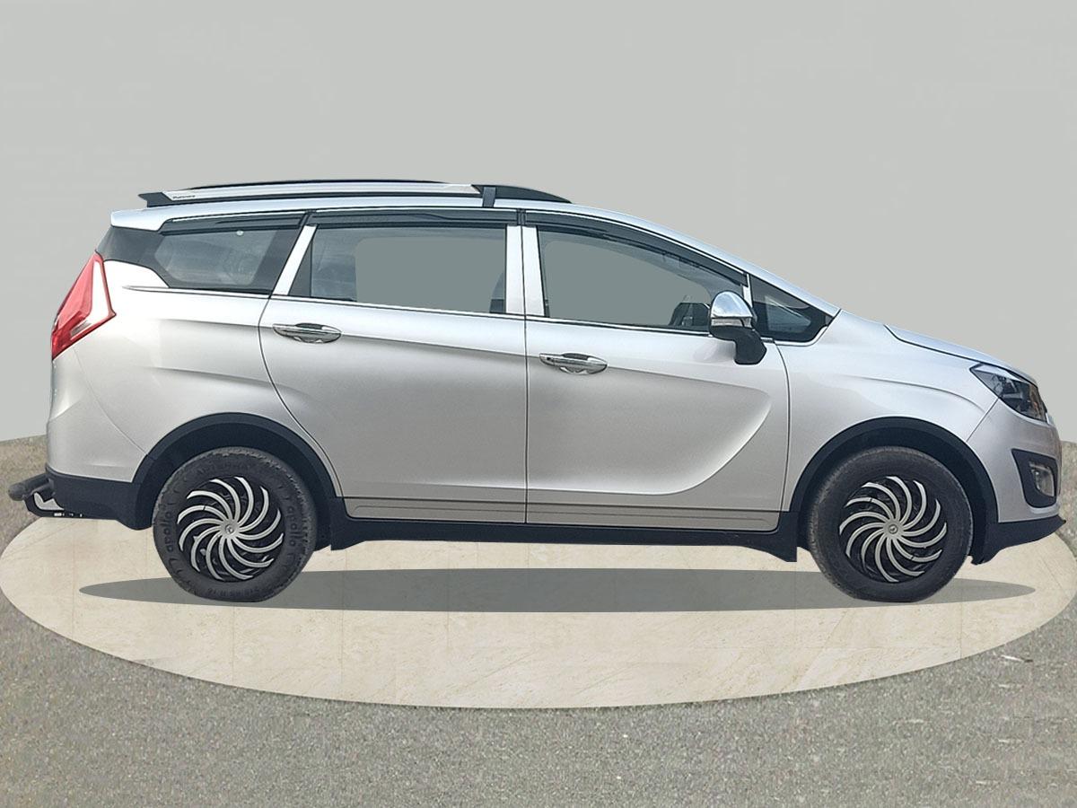 यूज़्ड 2019 महिंद्रा मराज़ो, Noida New Delhi 5 यूज़्ड 2019 महिंद्रा मराज़ो, Noida New Delhi 5