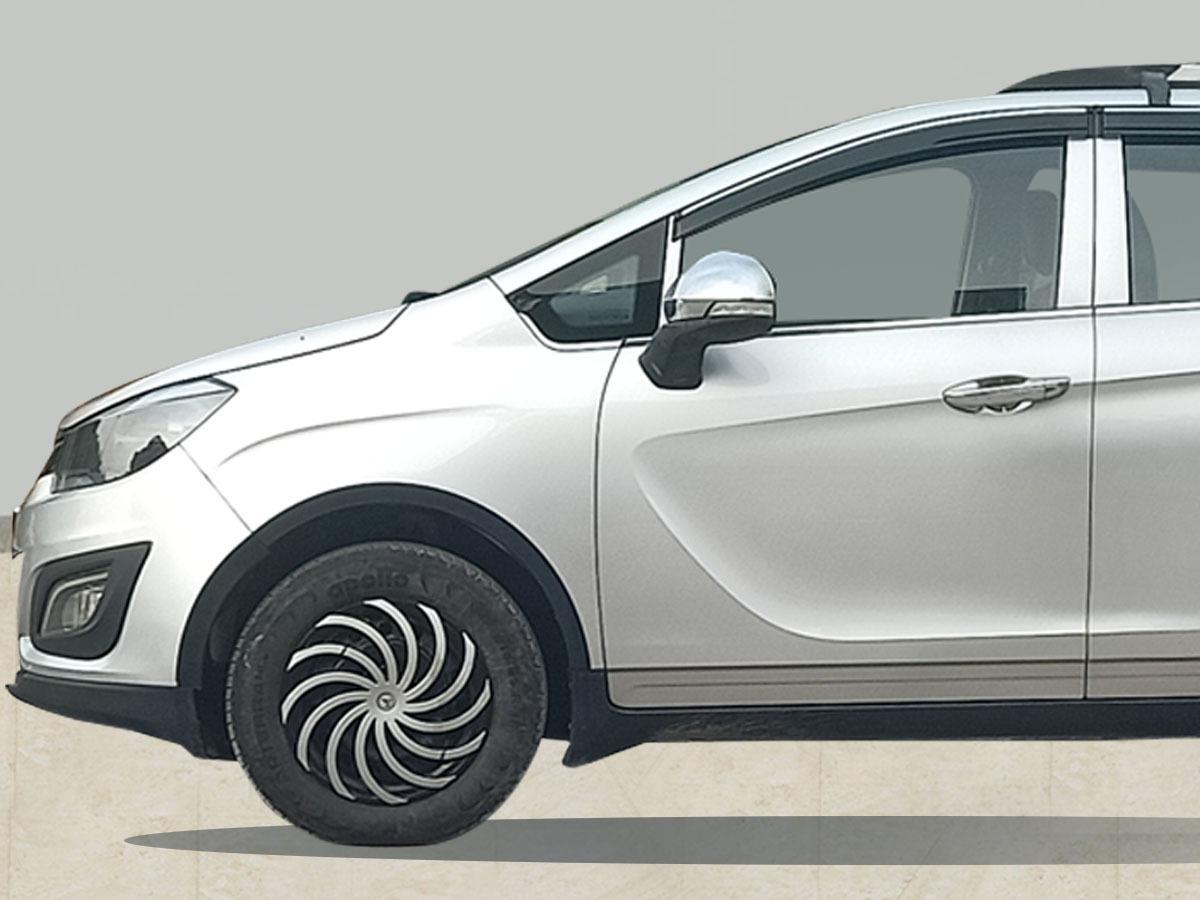 यूज़्ड 2019 महिंद्रा मराज़ो, Noida New Delhi 8 यूज़्ड 2019 महिंद्रा मराज़ो, Noida New Delhi 8