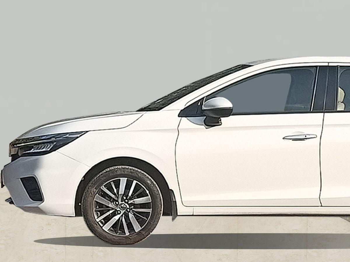 यूज़्ड 2023 होंडा सिटी, Noida New Delhi 8 यूज़्ड 2023 होंडा सिटी, Noida New Delhi 8