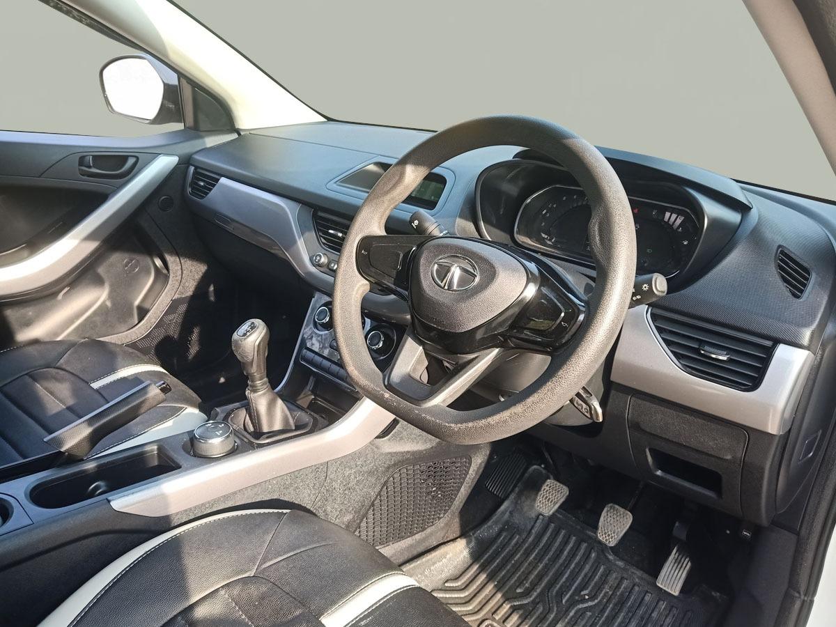 यूज़्ड 2020 टाटा नेक्सन, Noida New Delhi 15 यूज़्ड 2020 टाटा नेक्सन, Noida New Delhi 15