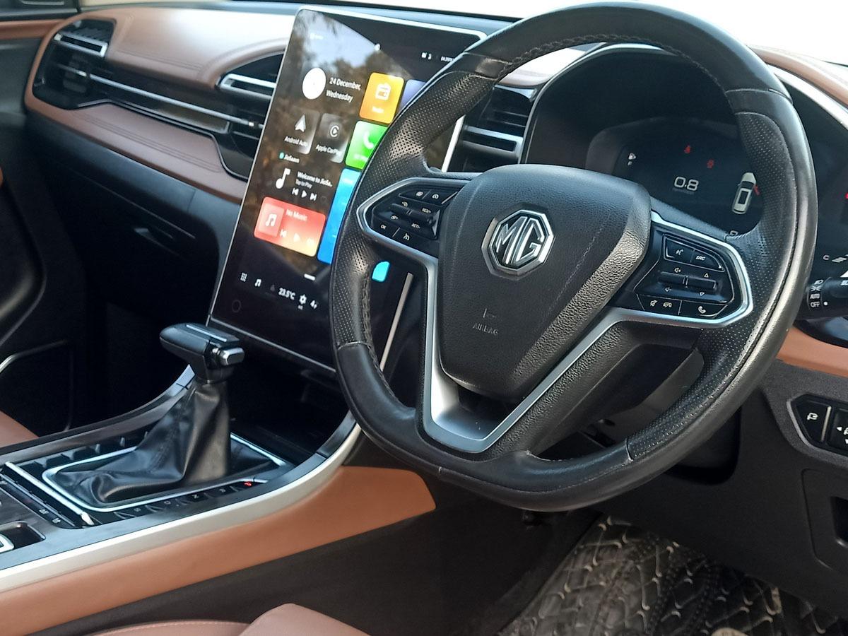 यूज़्ड 2022 एमजी हेक्टर प्लस, Noida New Delhi 12 यूज़्ड 2022 एमजी हेक्टर प्लस, Noida New Delhi 12