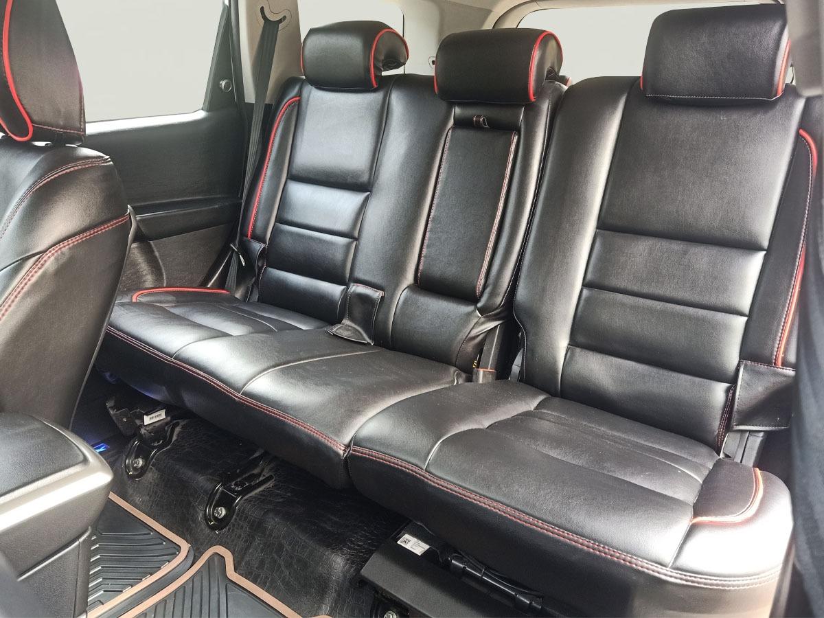 यूज़्ड 2020 महिंद्रा एक्सयूवी500, Noida New Delhi 14 यूज़्ड 2020 महिंद्रा एक्सयूवी500, Noida New Delhi 14