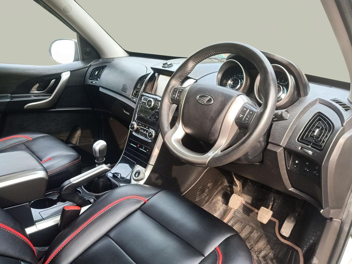 यूज़्ड 2020 महिंद्रा एक्सयूवी500, Noida New Delhi 13 यूज़्ड 2020 महिंद्रा एक्सयूवी500, Noida New Delhi 13