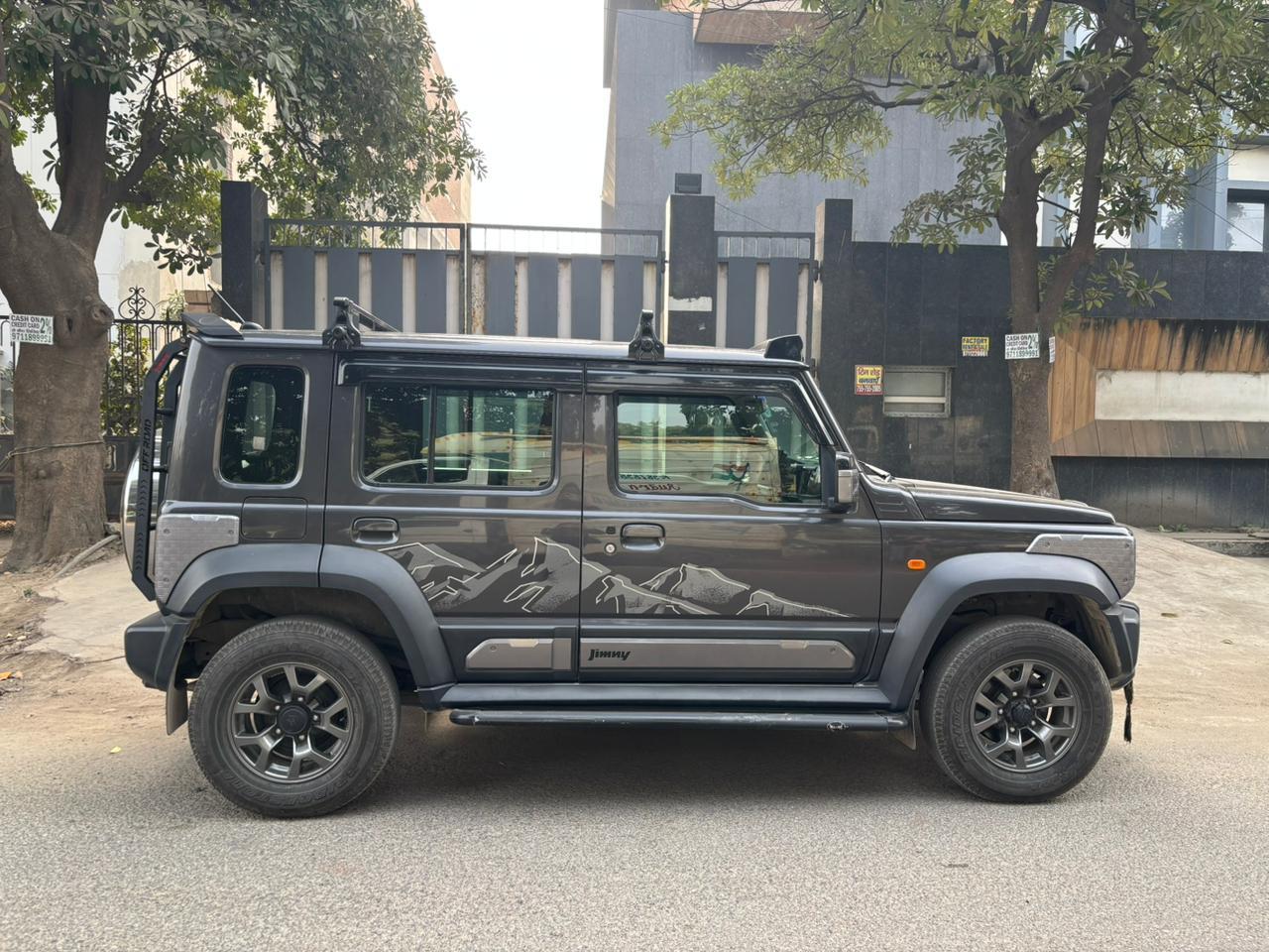 यूज़्ड 2023 मारुति सुजुकी जिम्नी, Noida New Delhi 5 यूज़्ड 2023 मारुति सुजुकी जिम्नी, Noida New Delhi 5