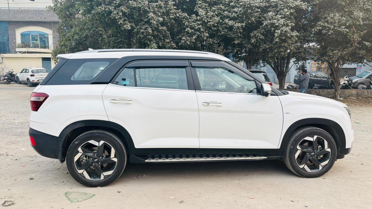 यूज़्ड 2023 ह्युंडई अल्काजार, Noida New Delhi 5 यूज़्ड 2023 ह्युंडई अल्काजार, Noida New Delhi 5