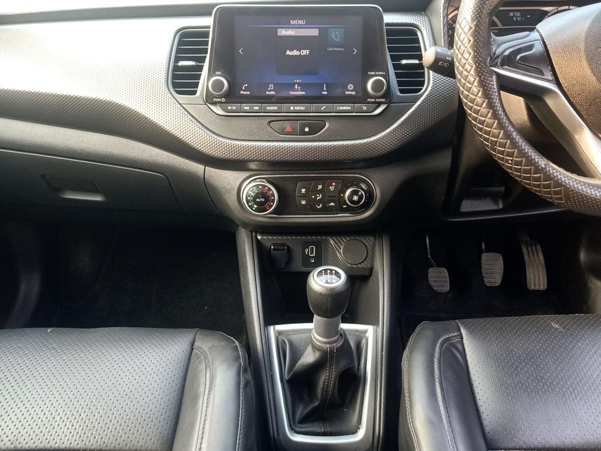 यूज़्ड 2022 निसान किक्स, Noida New Delhi 11 यूज़्ड 2022 निसान किक्स, Noida New Delhi 11