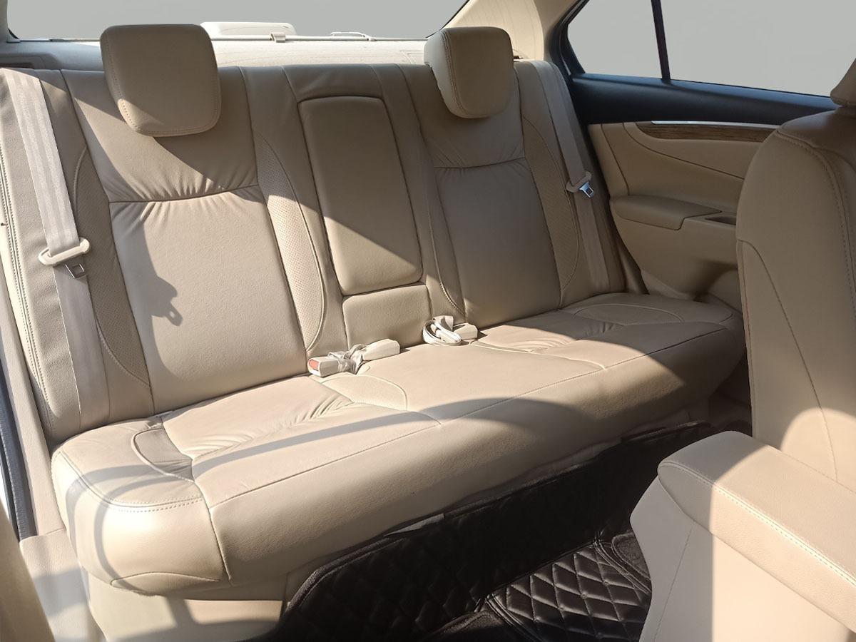 यूज़्ड 2023 मारुति सुजुकी सियाज़, Noida New Delhi 14 यूज़्ड 2023 मारुति सुजुकी सियाज़, Noida New Delhi 14