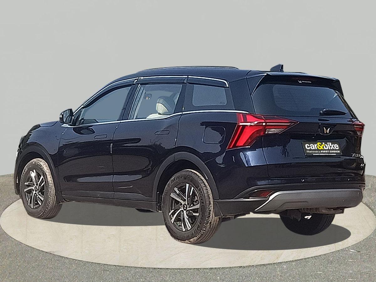 यूज़्ड 2022 महिंद्रा एक्सयूवी700, Noida New Delhi 2 यूज़्ड 2022 महिंद्रा एक्सयूवी700, Noida New Delhi 2