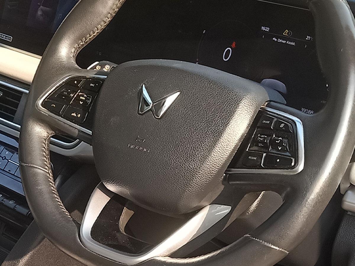 यूज़्ड 2021 महिंद्रा एक्सयूवी700, Noida New Delhi 12 यूज़्ड 2021 महिंद्रा एक्सयूवी700, Noida New Delhi 12