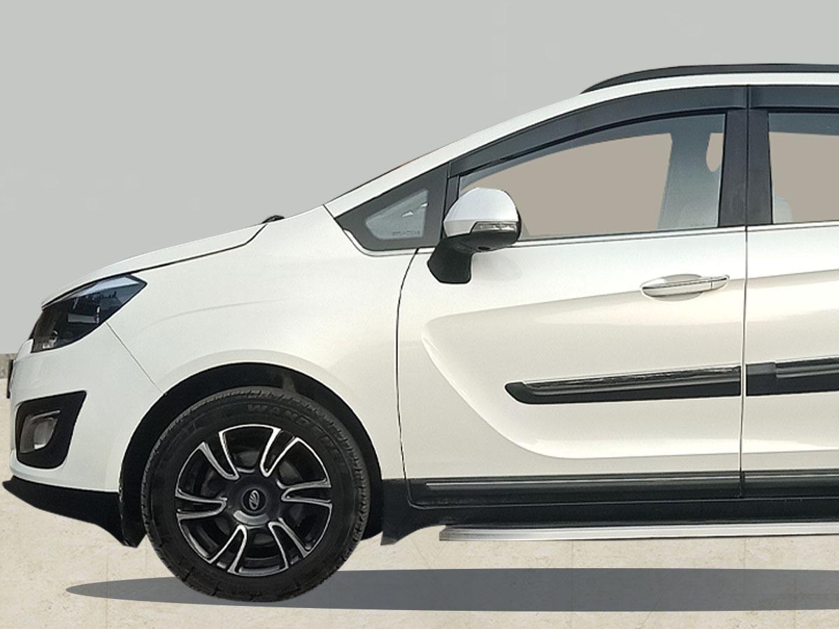 यूज़्ड 2019 महिंद्रा मराज़ो, Noida New Delhi 8 यूज़्ड 2019 महिंद्रा मराज़ो, Noida New Delhi 8