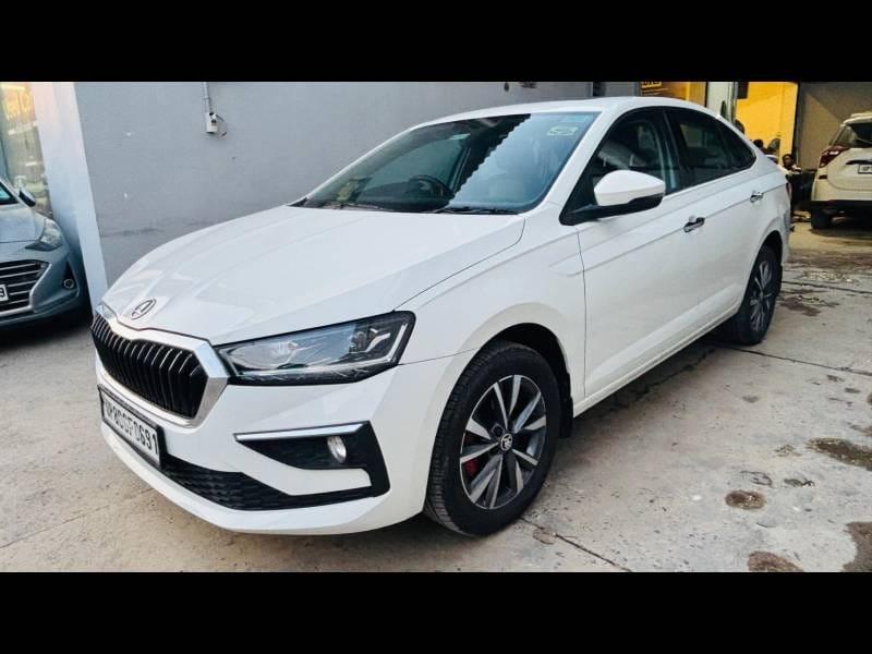 2022 स्कोडा स्लेविया Style 1.5 TSI DSG 2022 स्कोडा स्लेविया Style 1.5 TSI DSG