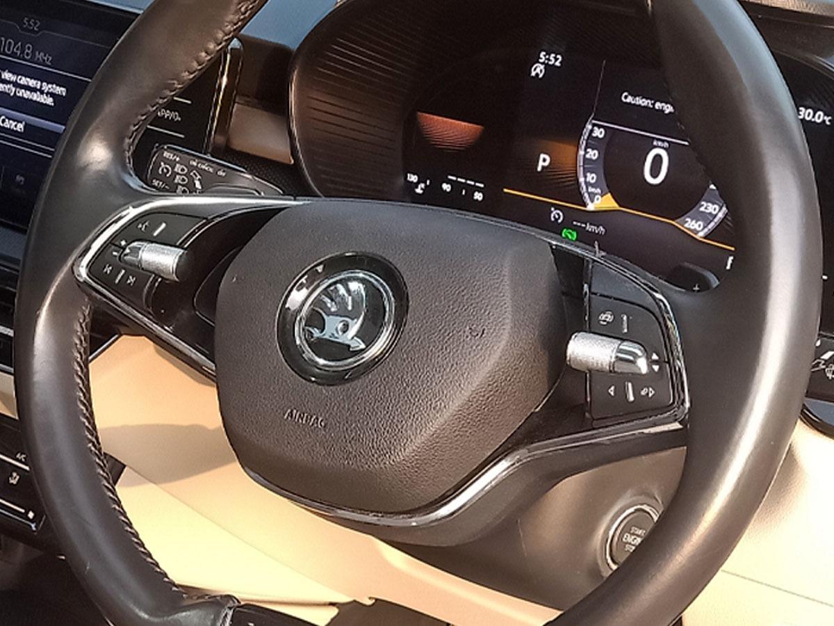 यूज़्ड 2022 स्कोडा स्लेविया, Noida New Delhi 12 यूज़्ड 2022 स्कोडा स्लेविया, Noida New Delhi 12