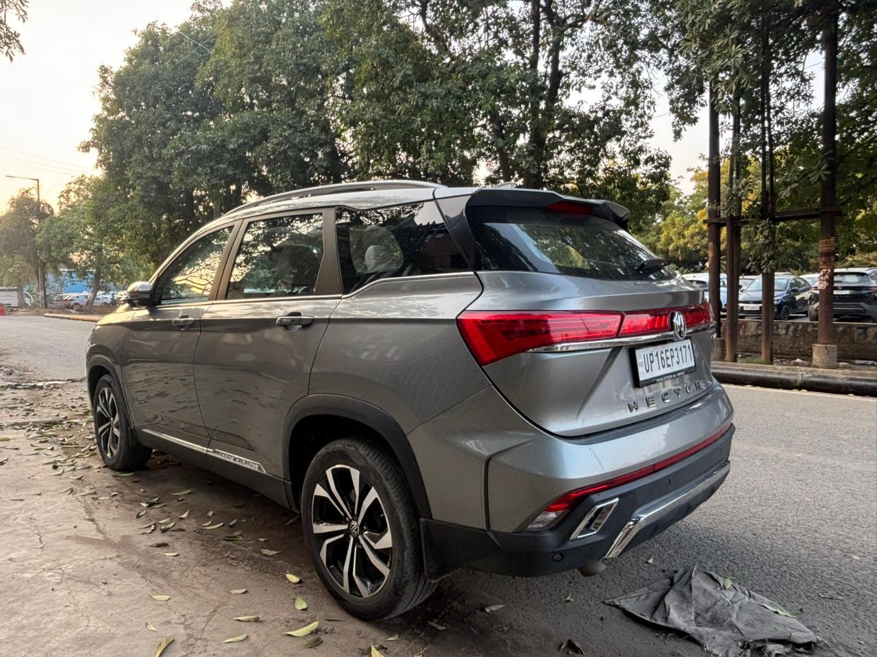 यूज़्ड 2024 एमजी हेक्टर, Noida New Delhi 2 यूज़्ड 2024 एमजी हेक्टर, Noida New Delhi 2