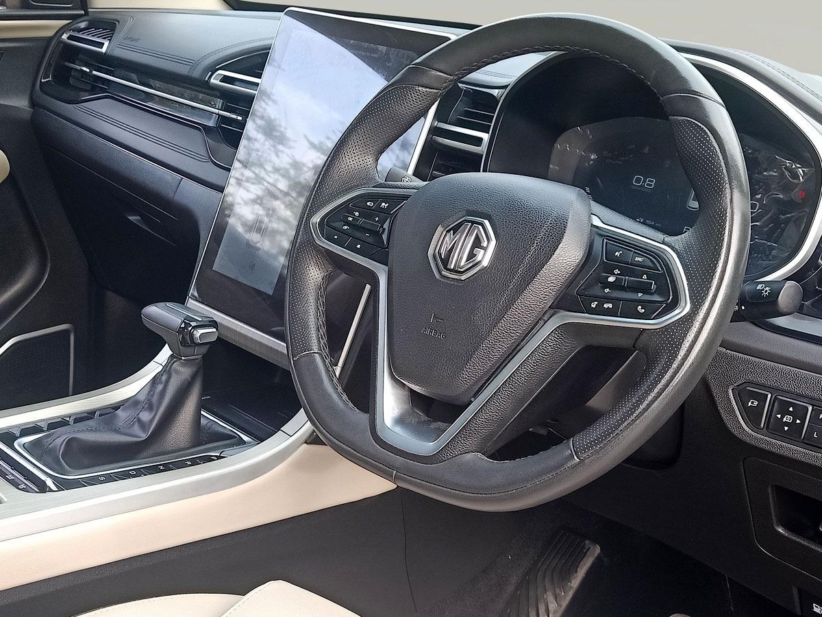 यूज़्ड 2024 एमजी हेक्टर, Noida New Delhi 11 यूज़्ड 2024 एमजी हेक्टर, Noida New Delhi 11