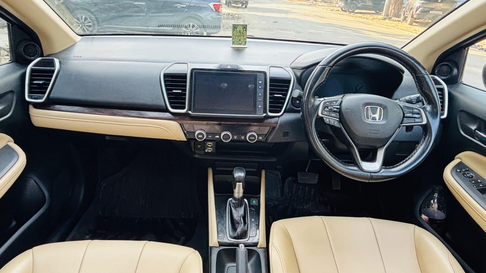 यूज़्ड 2021 होंडा सिटी, Noida New Delhi 11 यूज़्ड 2021 होंडा सिटी, Noida New Delhi 11