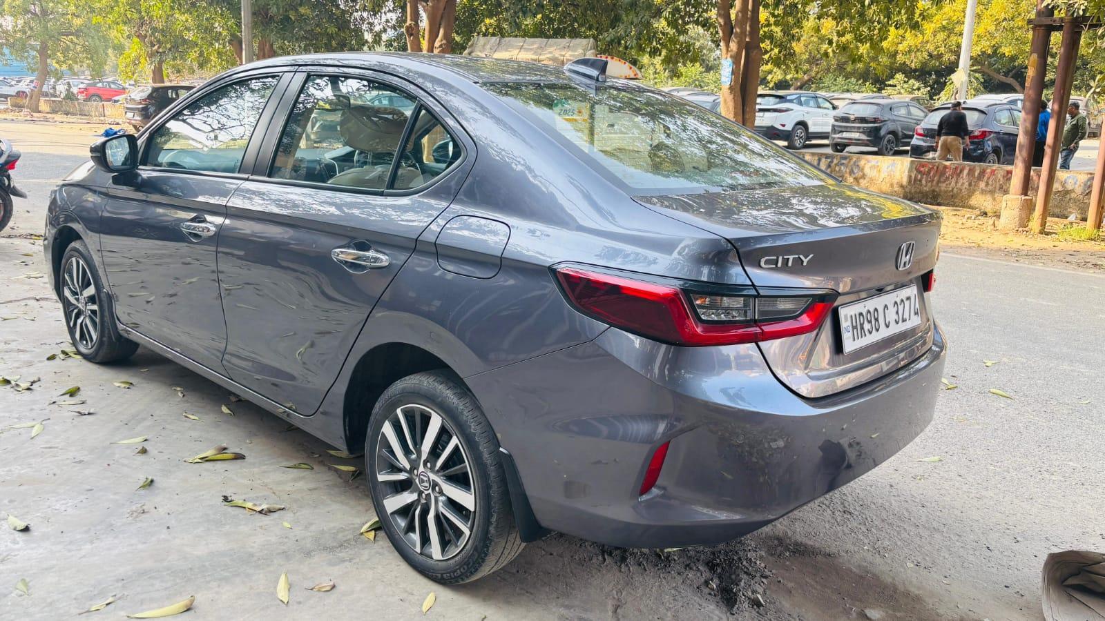 यूज़्ड 2021 होंडा सिटी, Noida New Delhi 2 यूज़्ड 2021 होंडा सिटी, Noida New Delhi 2