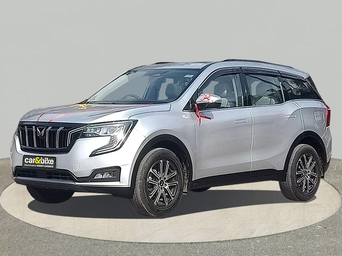 2022 महिंद्रा एक्सयूवी700 AX7 MT Diesel 7 STR 2022 महिंद्रा एक्सयूवी700 AX7 MT Diesel 7 STR