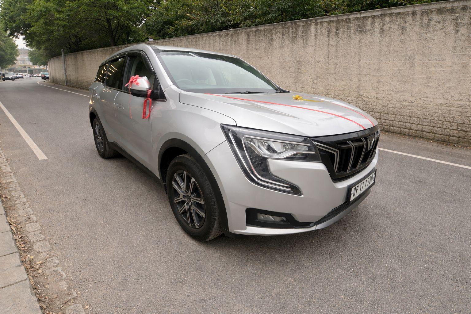 यूज़्ड 2022 महिंद्रा एक्सयूवी700, Noida New Delhi 6 यूज़्ड 2022 महिंद्रा एक्सयूवी700, Noida New Delhi 6