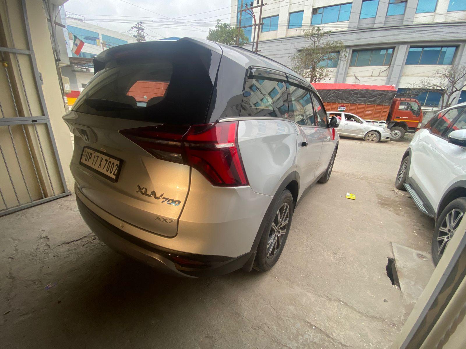 यूज़्ड 2022 महिंद्रा एक्सयूवी700, Noida New Delhi 4 यूज़्ड 2022 महिंद्रा एक्सयूवी700, Noida New Delhi 4