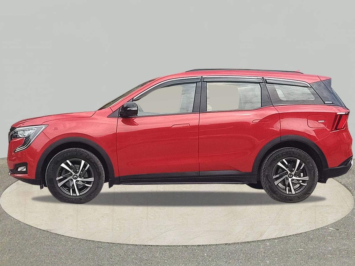 यूज़्ड 2022 महिंद्रा एक्सयूवी700, Noida New Delhi 1 यूज़्ड 2022 महिंद्रा एक्सयूवी700, Noida New Delhi 1