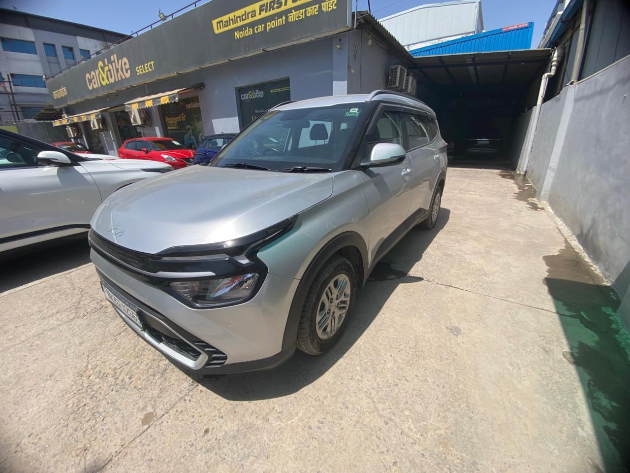 2023 किया कैरेंस Prestige 1.5 Petrol 7 STR 2023 किया कैरेंस Prestige 1.5 Petrol 7 STR