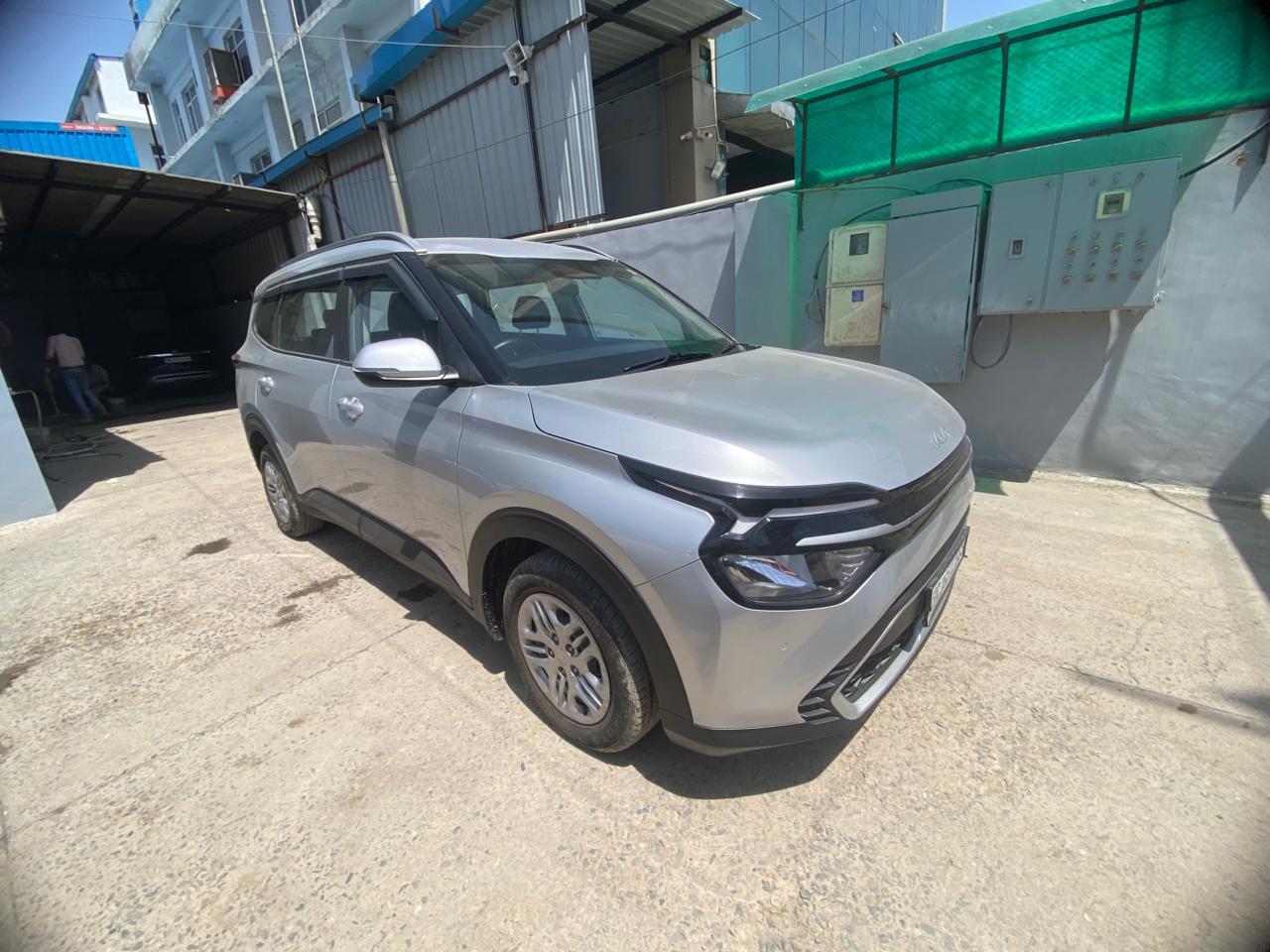 यूज़्ड 2023 किया कैरेंस, Noida 5 यूज़्ड 2023 किया कैरेंस, Noida 5