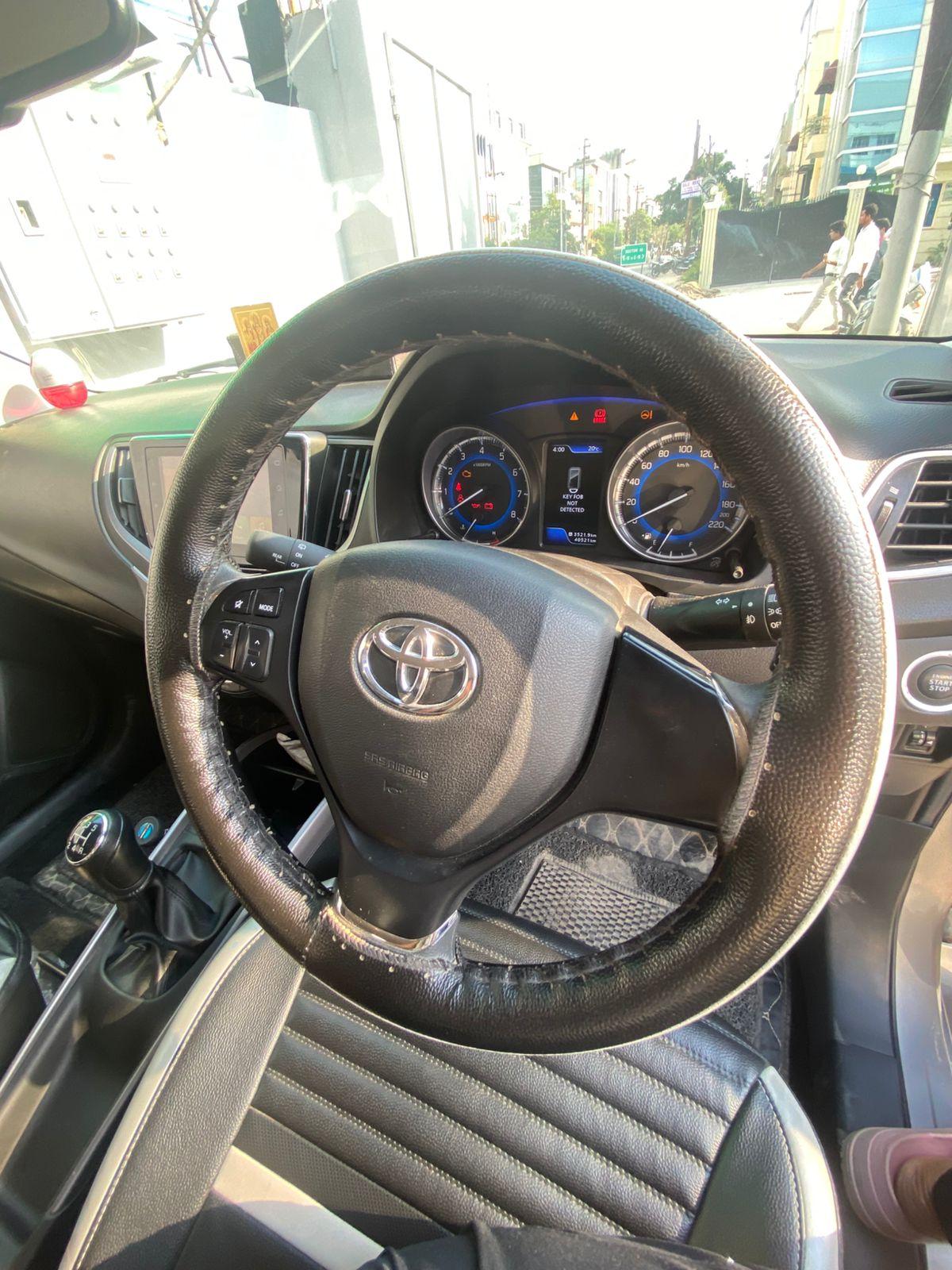 यूज़्ड 2021 टोयोटा गलांज़ा, Noida New Delhi 11 यूज़्ड 2021 टोयोटा गलांज़ा, Noida New Delhi 11