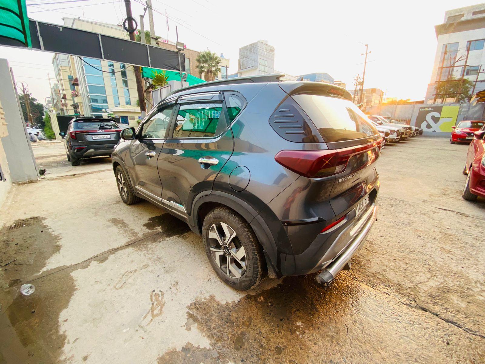 यूज़्ड 2021 किया सॉनेट, Noida New Delhi 1 यूज़्ड 2021 किया सॉनेट, Noida New Delhi 1