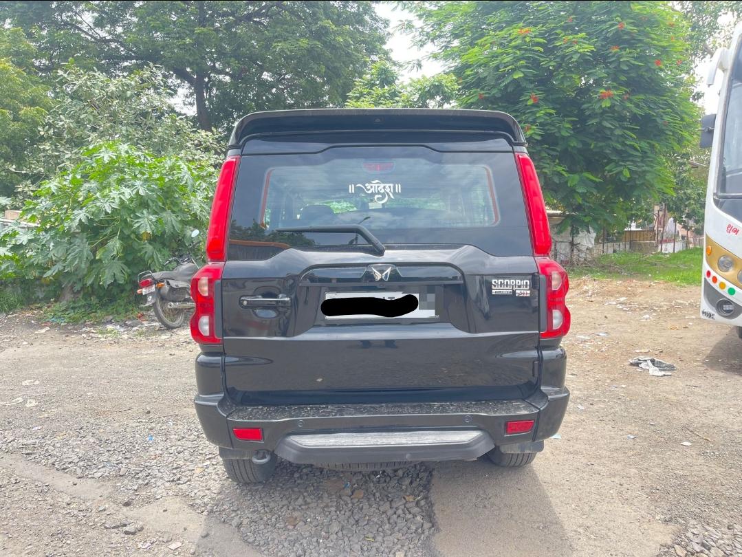 2024 महिंद्रा स्कॉर्पियो क्लासिक S11 CC 7 Seater 2024 महिंद्रा स्कॉर्पियो क्लासिक S11 CC 7 Seater