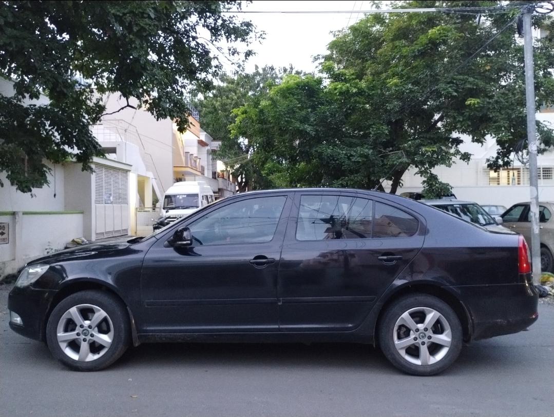 यूज़्ड 2010 स्कोडा लौरा, Alagapuram, Salem 1 यूज़्ड 2010 स्कोडा लौरा, Alagapuram, Salem 1