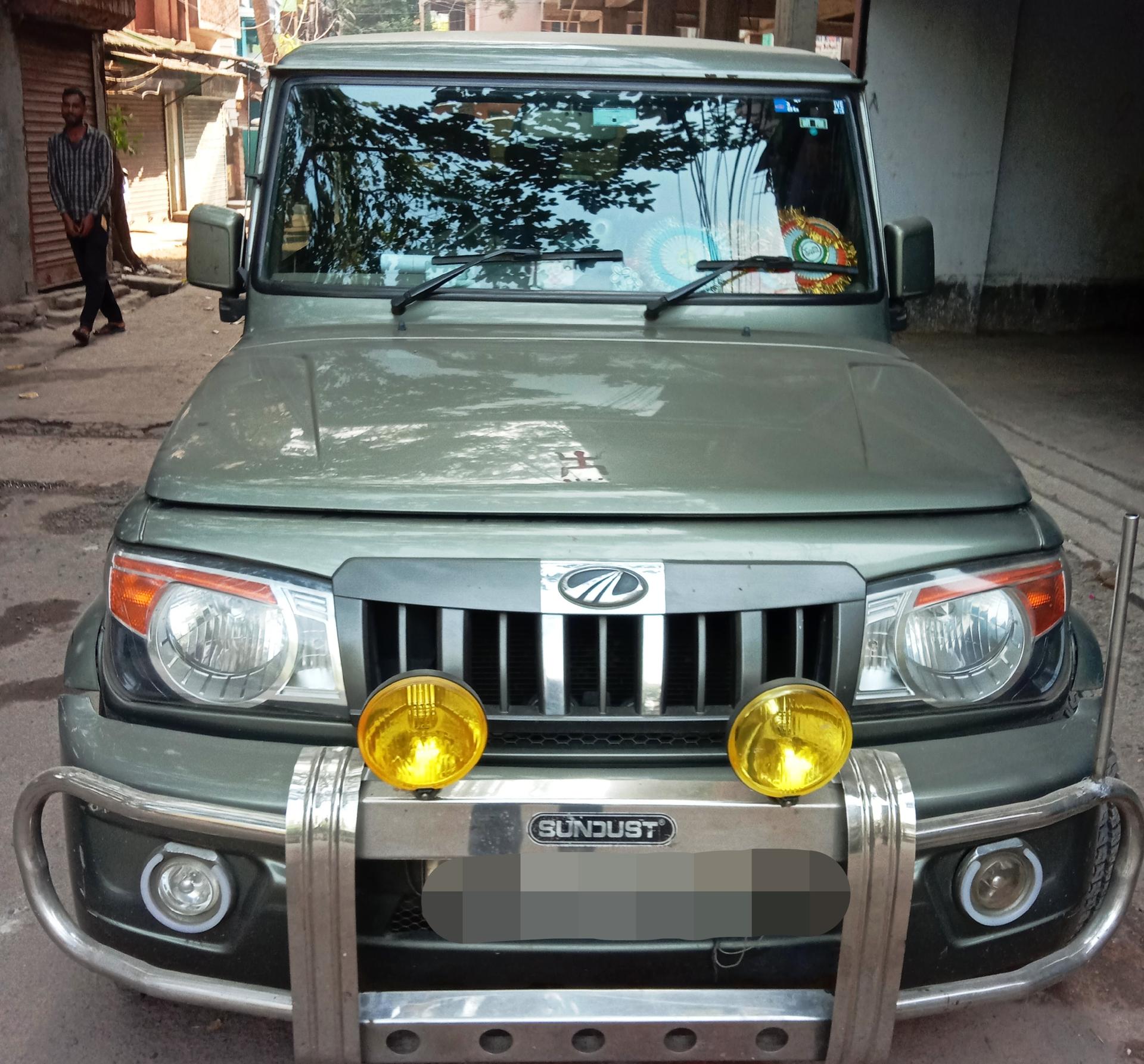 2015 महिंद्रा बोलेरो ZLX BS3 2015 महिंद्रा बोलेरो ZLX BS3
