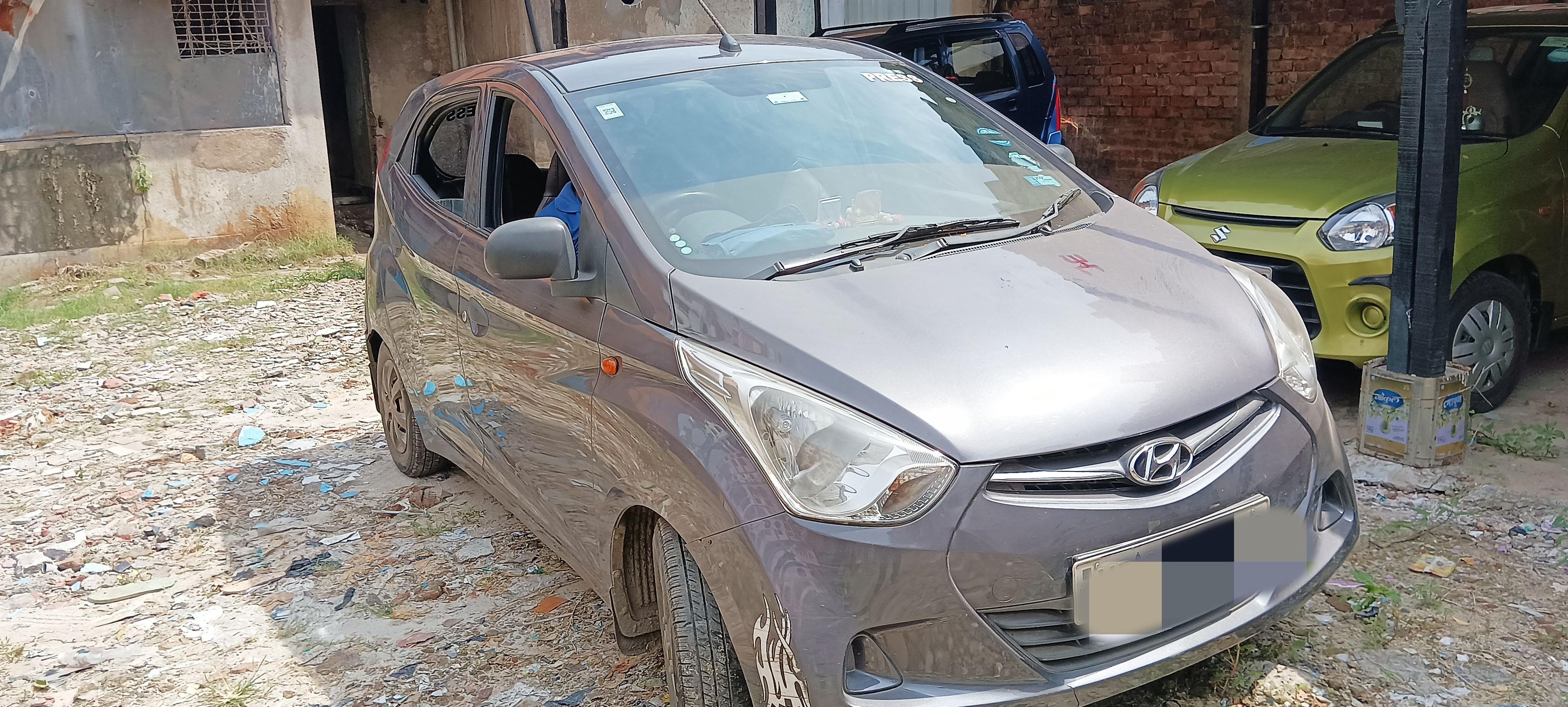 यूज़्ड 2018 ह्युंडई इऑन, Gobinda Khatick Road, Kolkata यूज़्ड 2018 ह्युंडई इऑन, Gobinda Khatick Road, Kolkata