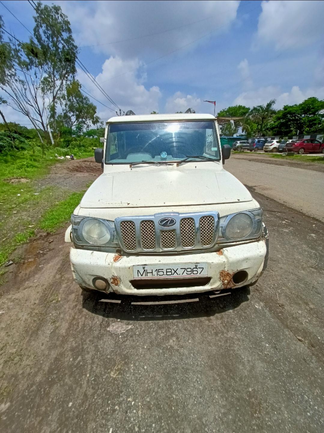 2008 महिंद्रा बोलेरो SLE BS4 2008 महिंद्रा बोलेरो SLE BS4