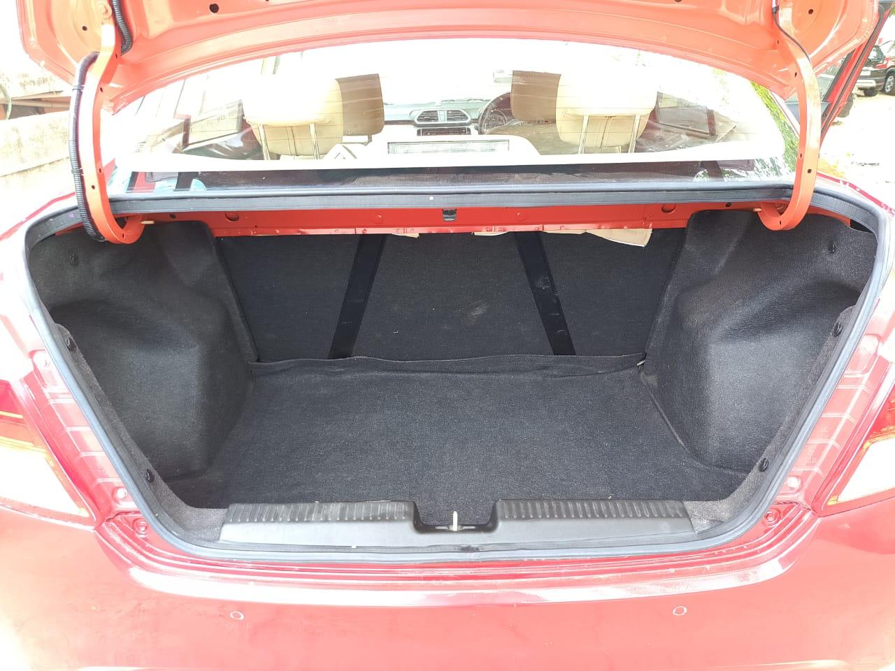 यूज़्ड 2021 मारुति सुजुकी डिजायर, Faridabad New Delhi 14 यूज़्ड 2021 मारुति सुजुकी डिजायर, Faridabad New Delhi 14