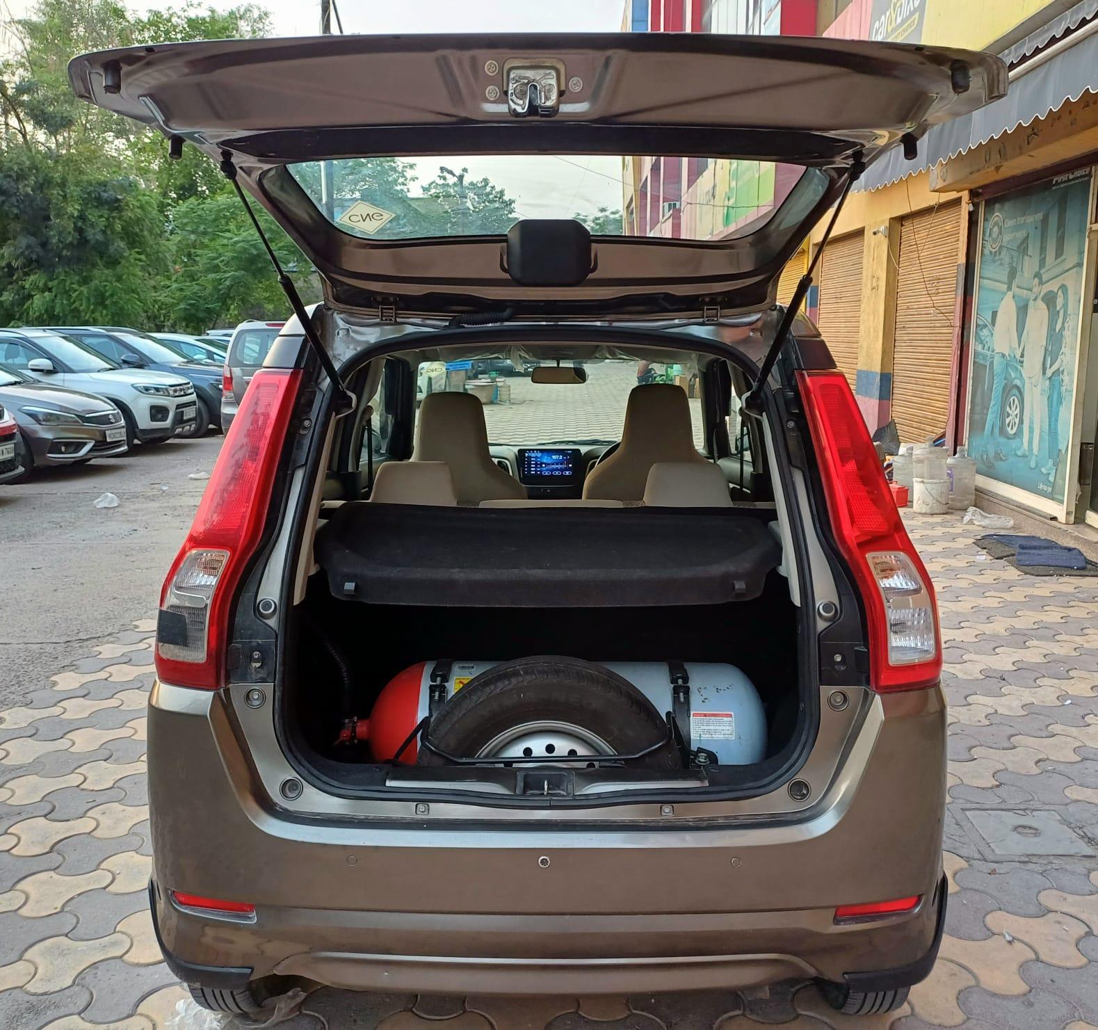 यूज़्ड 2021 मारुति सुजुकी वैगन आर, Faridabad New Delhi 16 यूज़्ड 2021 मारुति सुजुकी वैगन आर, Faridabad New Delhi 16