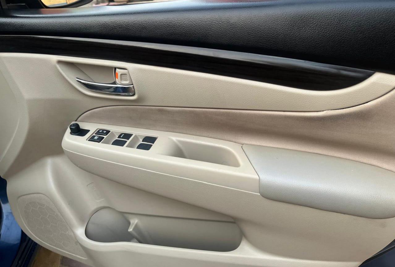 यूज़्ड 2018 मारुति सुजुकी सियाज़, Faridabad  15 यूज़्ड 2018 मारुति सुजुकी सियाज़, Faridabad  15