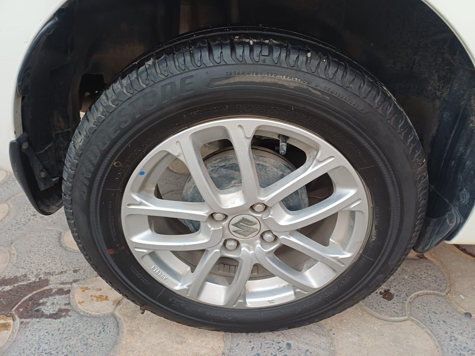 यूज़्ड 2022 मारुति सुजुकी स्विफ्ट, Faridabad New Delhi 8 यूज़्ड 2022 मारुति सुजुकी स्विफ्ट, Faridabad New Delhi 8