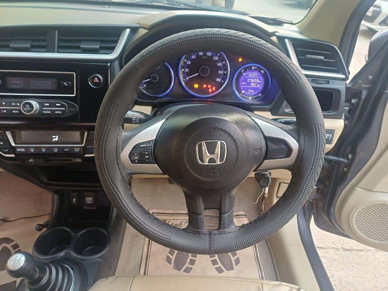 यूज़्ड 2017 होंडा अमेज़, Faridabad New Delhi 12 यूज़्ड 2017 होंडा अमेज़, Faridabad New Delhi 12