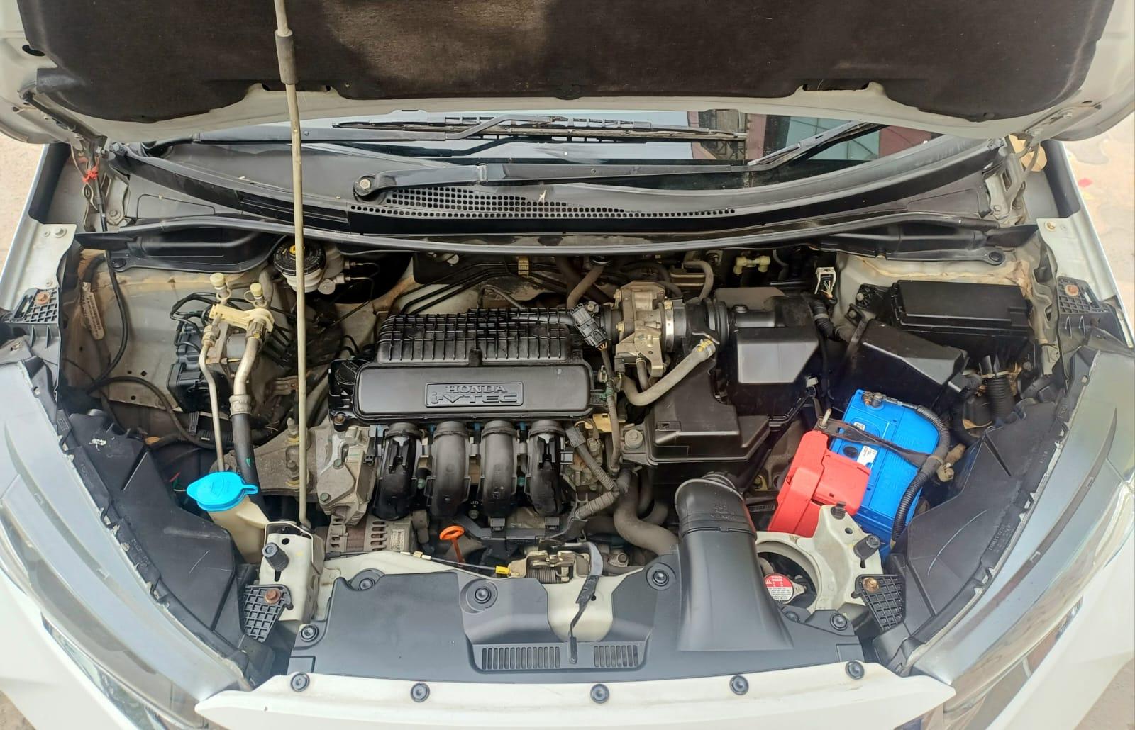 यूज़्ड 2017 होंडा डब्ल्यूआर-वी, Faridabad New Delhi 15 यूज़्ड 2017 होंडा डब्ल्यूआर-वी, Faridabad New Delhi 15