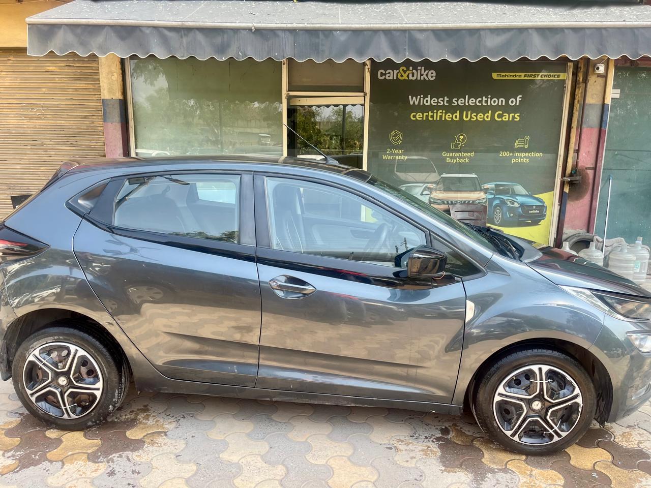 यूज़्ड 2020 टाटा अलट्रोज़, Faridabad New Delhi 5 यूज़्ड 2020 टाटा अलट्रोज़, Faridabad New Delhi 5